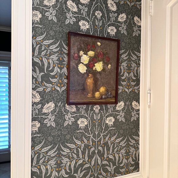 Vibrant Floral Still Life Oil Painting, Yellow & Red Roses in Gold Vase - Picture 4 of 4